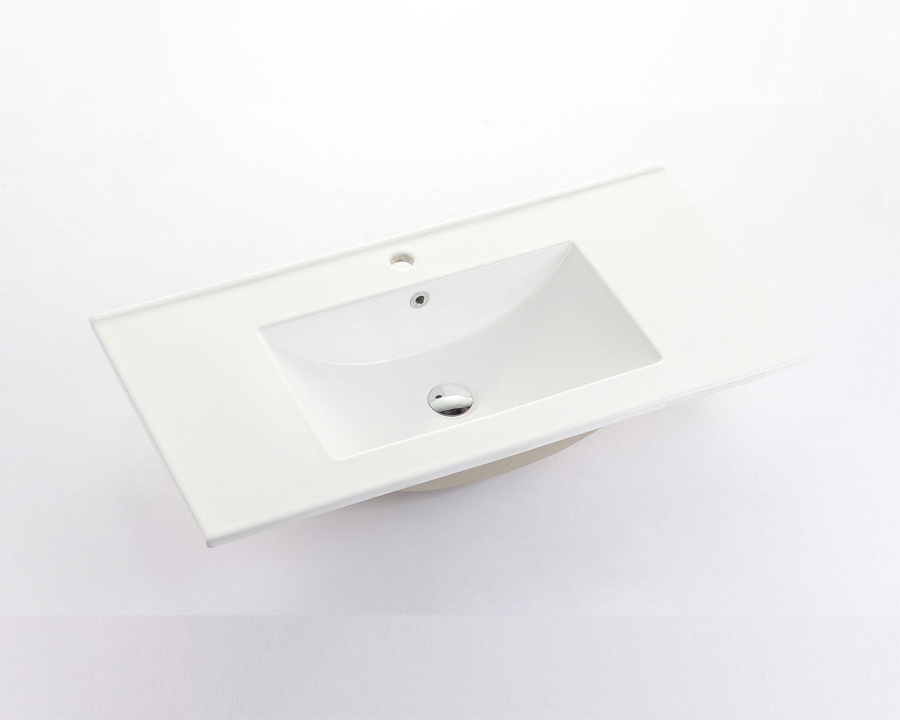 High-Quality Ceramic Vanity Basins for Developers L90
